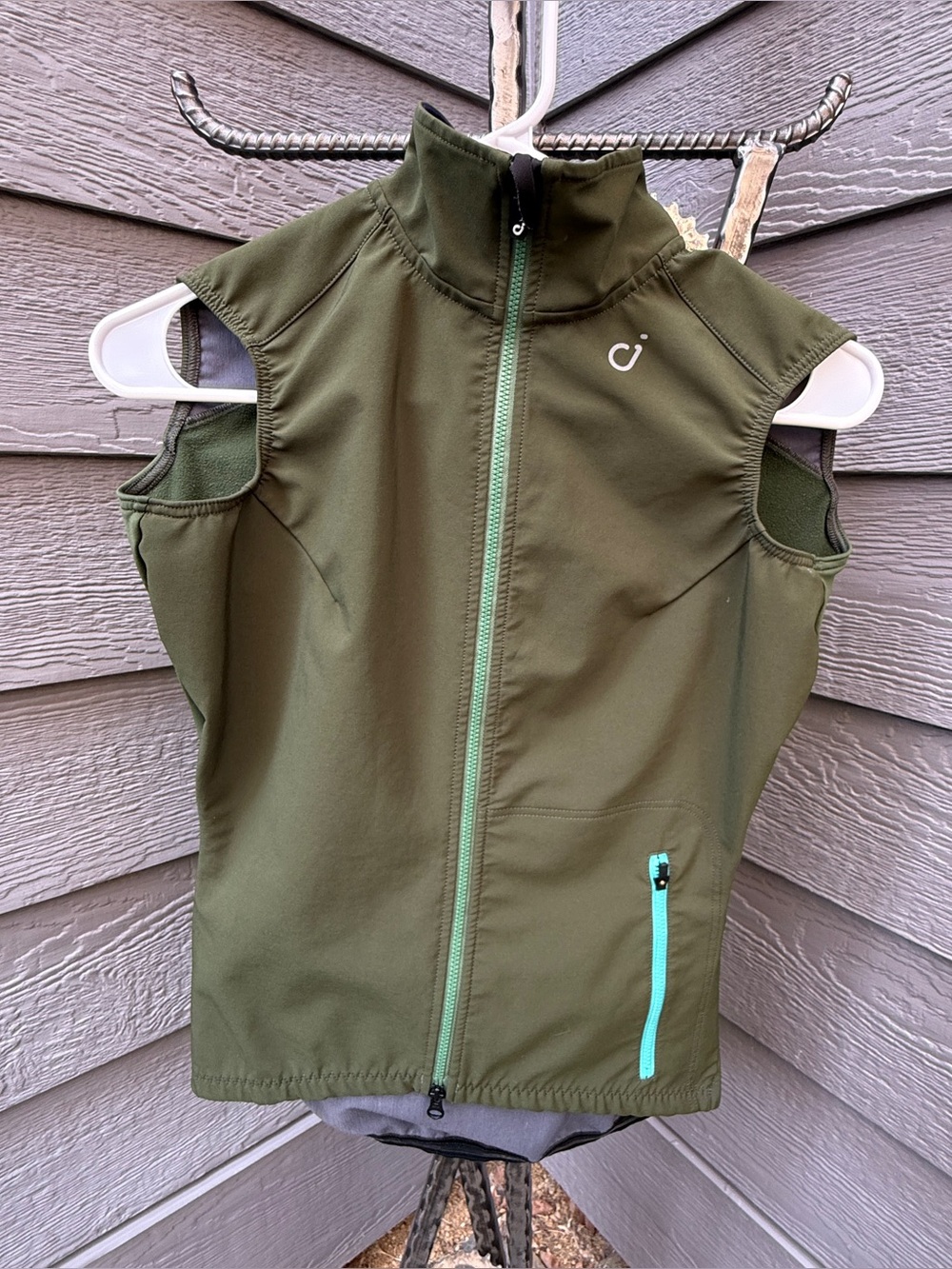 Velocio Softshell Cycling Vest, Women’s XS, olive green